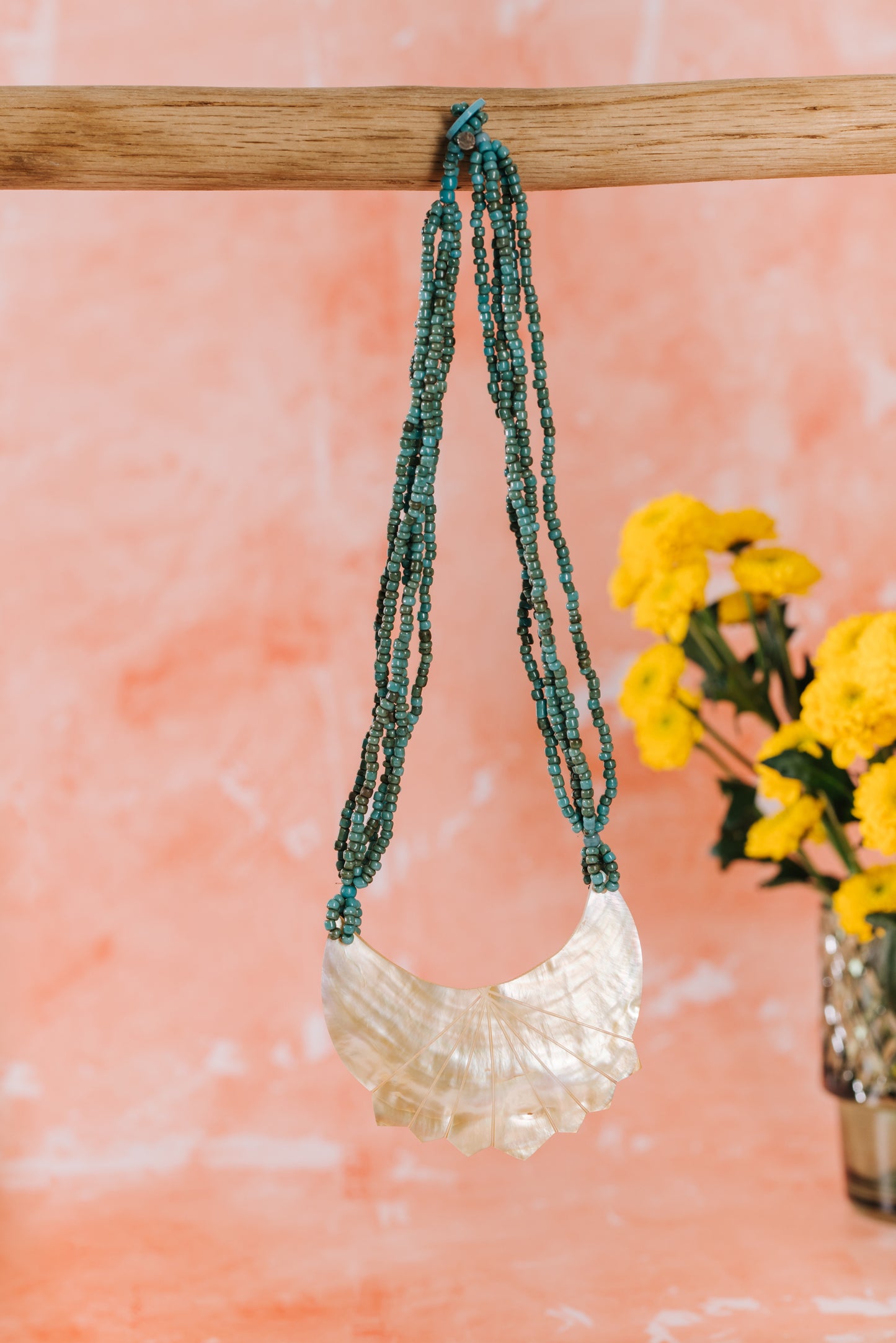 Bead Necklace with Shell Pendant - Green