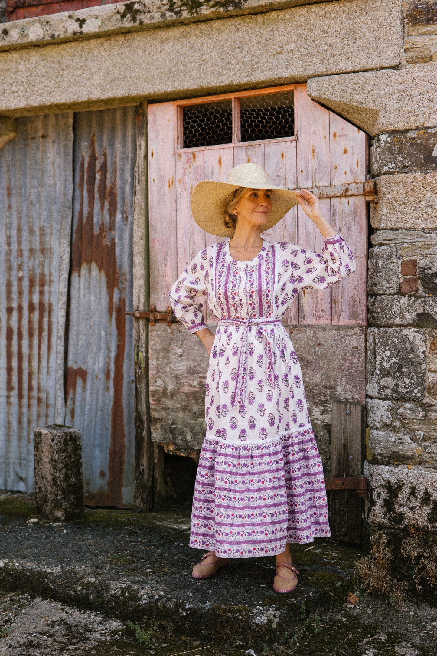 Roxanne -Lilac & White Dress