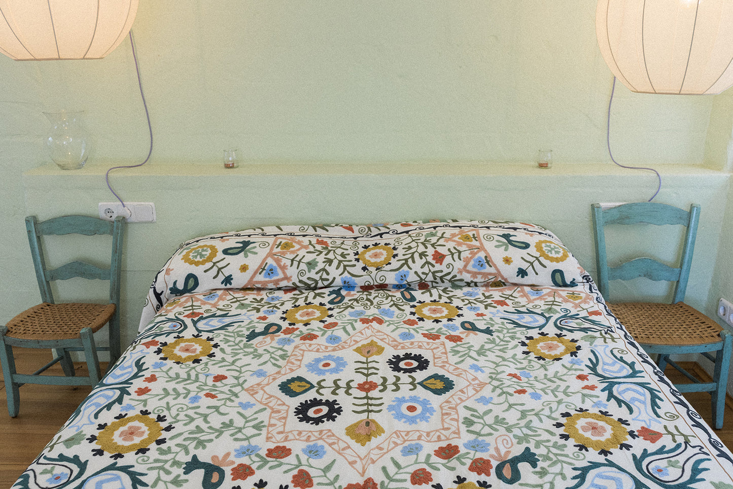 Suzani kingsize Throw-Earth