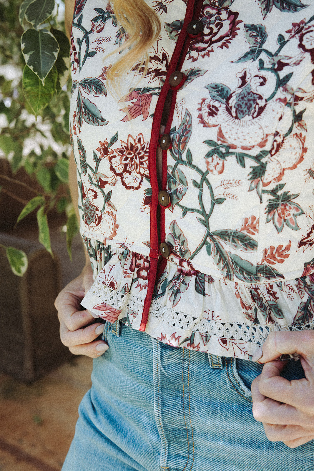 Carlota Waistcoat - Vintage Rose - Coming soon