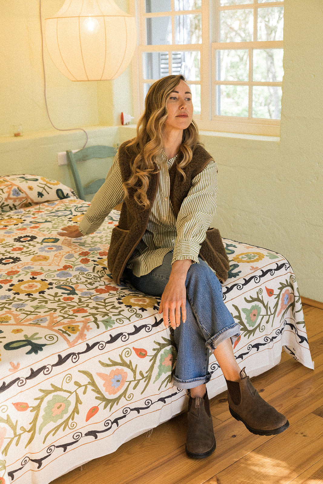Suzani kingsize Throw-Earth