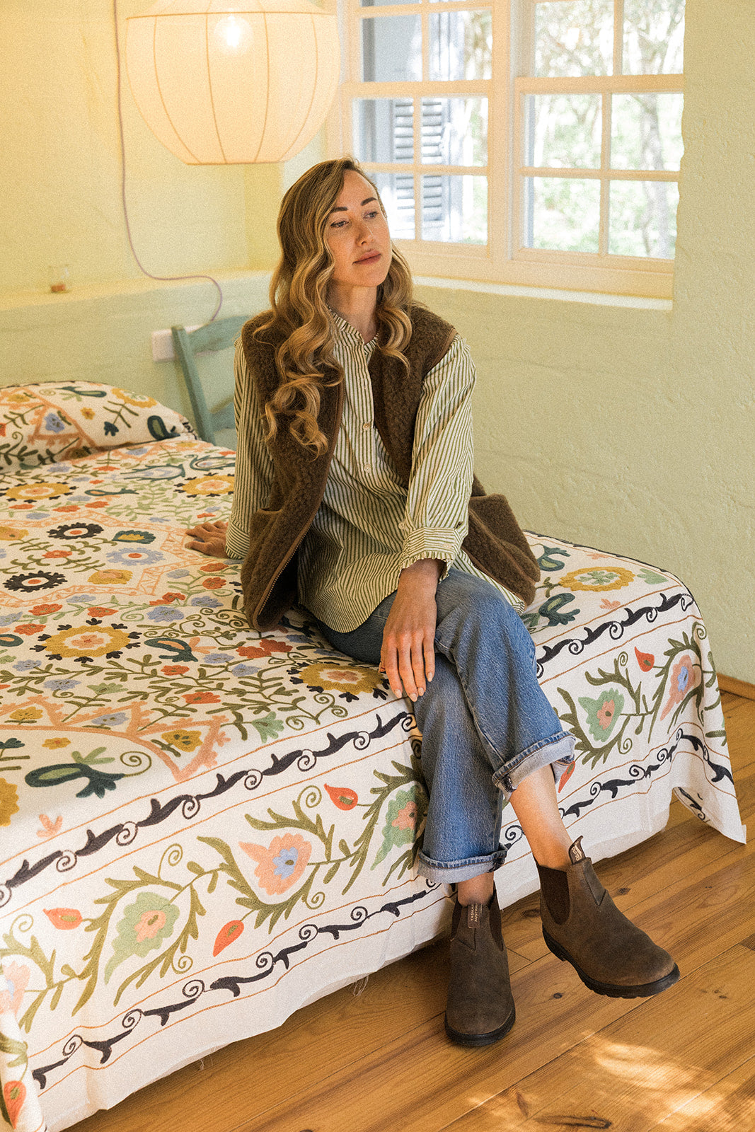 Suzani kingsize Throw-Earth
