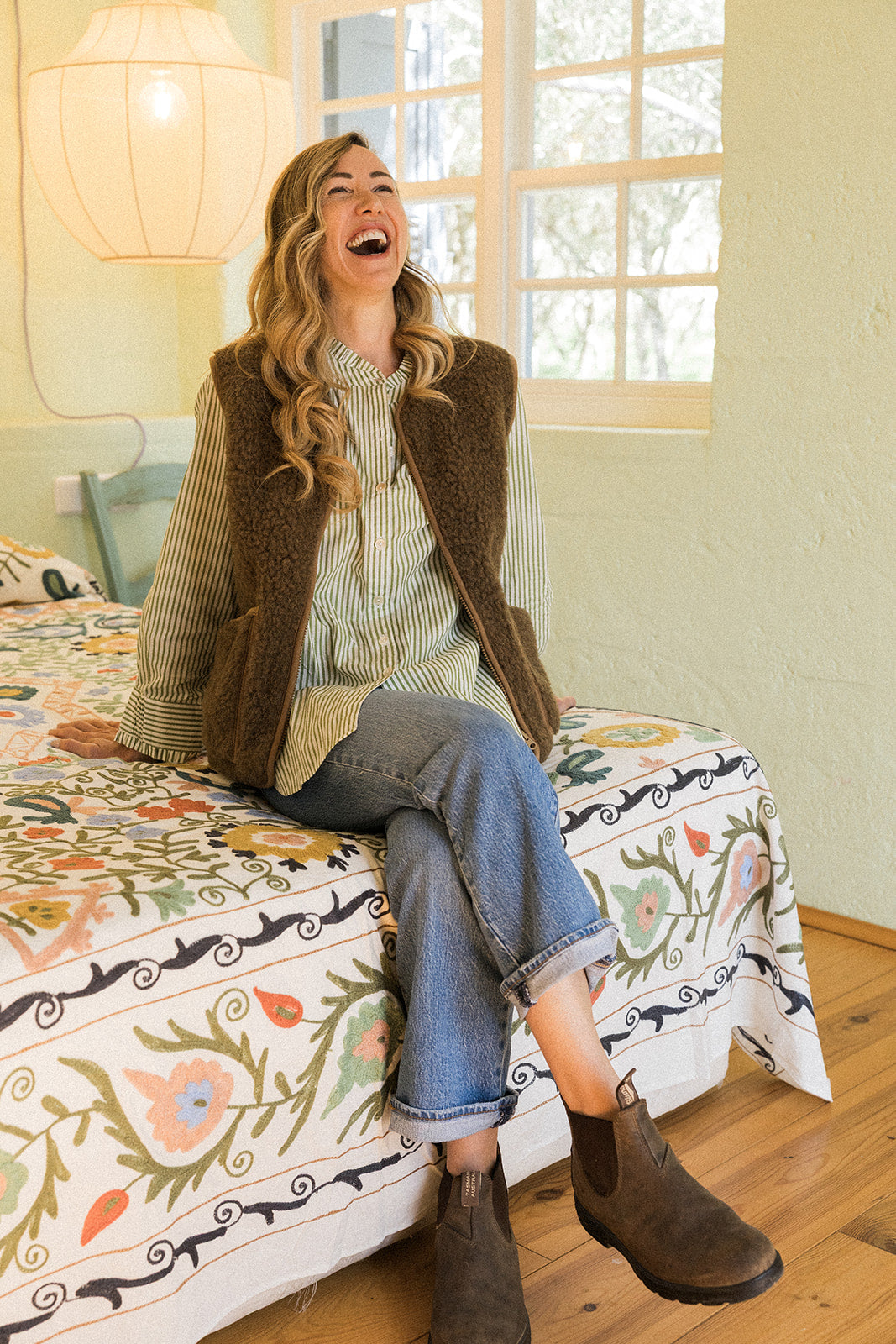 Suzani kingsize Throw-Earth