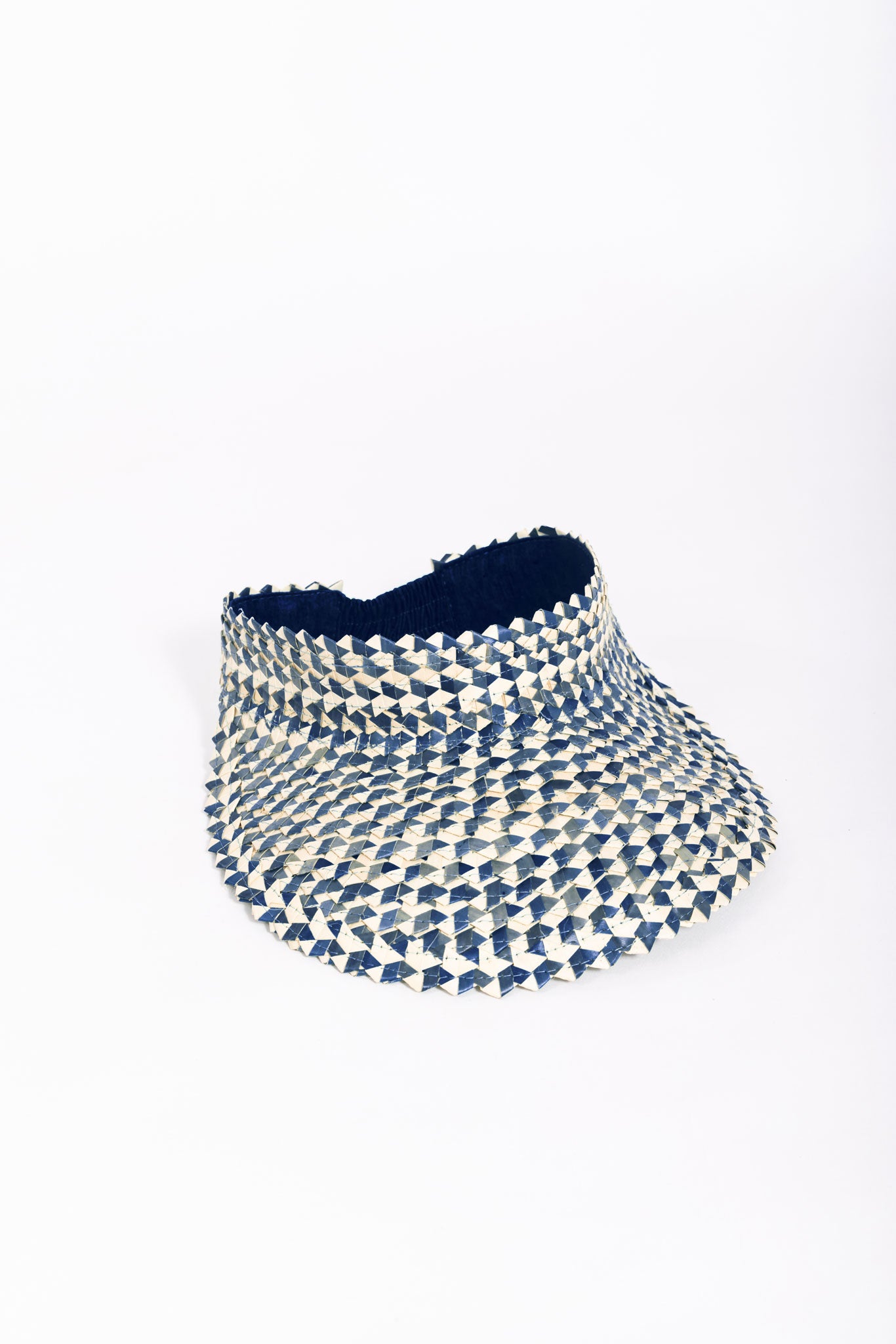 Visera de rafia en color azul marino